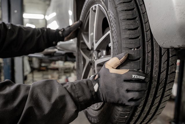 Serwis opon Run Flat do 30 cali i malowanie proszkowe felg